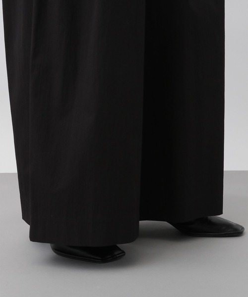 A part by(アパートバイ)の「プリーツタックワイドパンツ(その他パンツ・レディース・ブラック/アイボリー・SMALL/MEDIUM)」の5枚目の写真