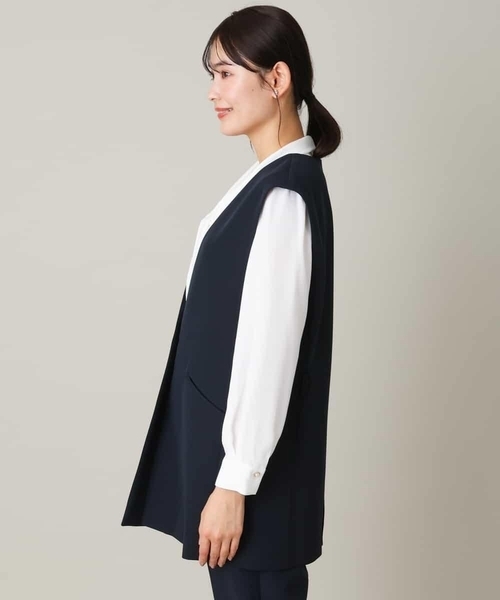 a.v.v（アーヴェヴェ）の「【洗える/イージーケア】ダブルクロスベルト付ジレジャケット（スーツベスト・レディース・ネイビー/ライトグレー・42/34/38/36/40）」の6枚目の写真