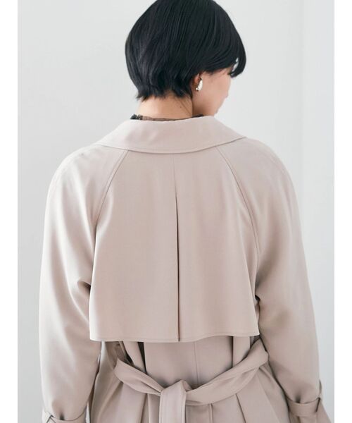 YECCA VECCA（イェッカヴェッカ）の「ロングトレンチコート（トレンチコート・レディース・アイボリー/ベージュ/ネイビー・FREE）」の16枚目の写真