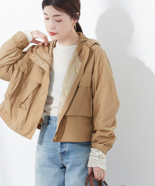 journal standard L'essage（ジャーナルスタンダードレサージュ）の「ナイロンフードブルゾン（ブルゾン・レディース・ブラック/ベージュ・FREE）」の14枚目の写真