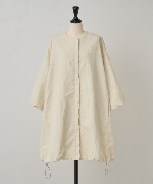 BEARDSLEY（ビアズリー）の「リネンポリバルーン袖コート（ノーカラーコート・レディース・ネイビー/アイボリー・FREE）」の21枚目の写真