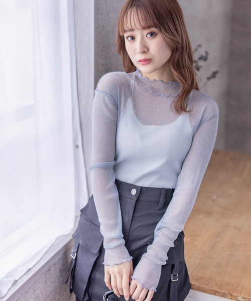 clear（クリア）の「ラメシアートップス≪2024SS新作≫（Tシャツ/カットソー・レディース・ピンクベージュ/サックスブルー/オフホワイト/ライトグレー/ミント・F）」の4枚目の写真