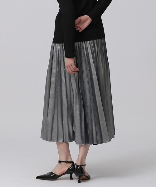 GALLEST（ギャレスト）の「シャイニープリーツスカート（スカート・レディース・ゴールド/ブラック/シルバー・36/38/40）」の21枚目の写真