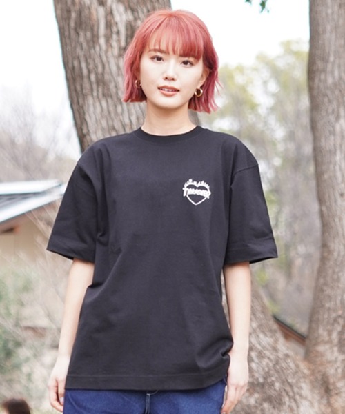 THRASHER（スラッシャー）の「【ムラサキスポーツ限定】THRASHER/スラッシャー 無地Tシャツ バーニングハートロゴ ビックシルエット 刺繍ロゴ ボックスシルエット 男女兼用 THML-24SPZOZO01（Tシャツ/カットソー・レディース・ブラック/ホワイト・M/L/XL）」の15枚目の写真
