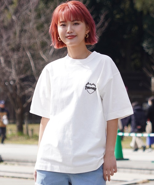 THRASHER（スラッシャー）の「【ムラサキスポーツ限定】THRASHER/スラッシャー 無地Tシャツ バーニングハートロゴ ビックシルエット 刺繍ロゴ ボックスシルエット 男女兼用 THML-24SPZOZO01（Tシャツ/カットソー・レディース・ブラック/ホワイト・M/L/XL）」の3枚目の写真
