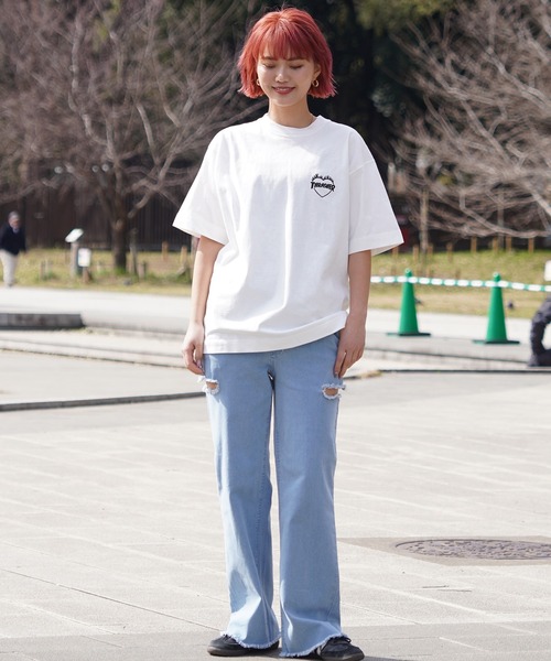 THRASHER（スラッシャー）の「【ムラサキスポーツ限定】THRASHER/スラッシャー 無地Tシャツ バーニングハートロゴ ビックシルエット 刺繍ロゴ ボックスシルエット 男女兼用 THML-24SPZOZO01（Tシャツ/カットソー・レディース・ブラック/ホワイト・M/L/XL）」の6枚目の写真