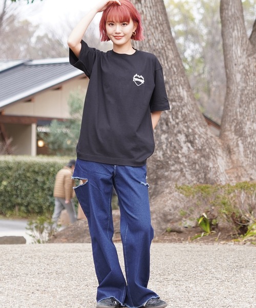 THRASHER（スラッシャー）の「【ムラサキスポーツ限定】THRASHER/スラッシャー 無地Tシャツ バーニングハートロゴ ビックシルエット 刺繍ロゴ ボックスシルエット 男女兼用 THML-24SPZOZO01（Tシャツ/カットソー・レディース・ブラック/ホワイト・M/L/XL）」の10枚目の写真