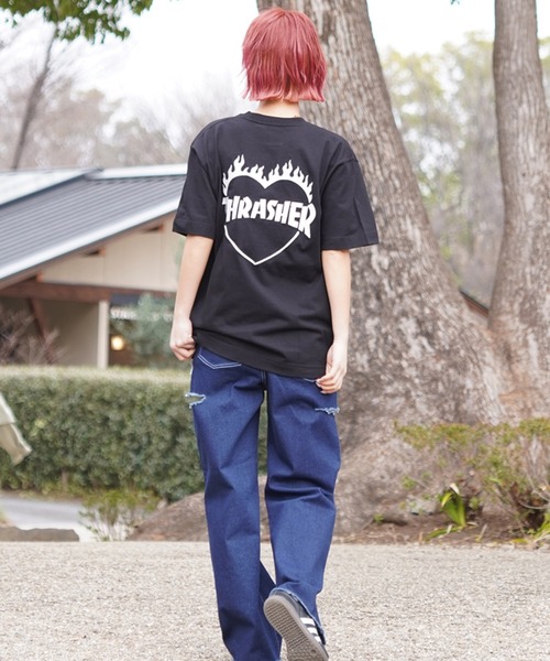 THRASHER（スラッシャー）の「【ムラサキスポーツ限定】THRASHER/スラッシャー 無地Tシャツ バーニングハートロゴ ビックシルエット 刺繍ロゴ ボックスシルエット 男女兼用 THML-24SPZOZO01（Tシャツ/カットソー・レディース・ブラック/ホワイト・M/L/XL）」の12枚目の写真
