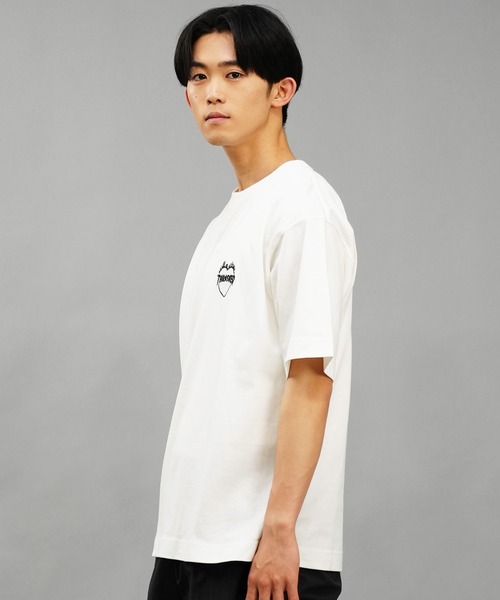 THRASHER（スラッシャー）の「【ムラサキスポーツ限定】THRASHER/スラッシャー 無地Tシャツ バーニングハートロゴ ビックシルエット 刺繍ロゴ ボックスシルエット 男女兼用 THML-24SPZOZO01（Tシャツ/カットソー・レディース・ブラック/ホワイト・M/L/XL）」の20枚目の写真