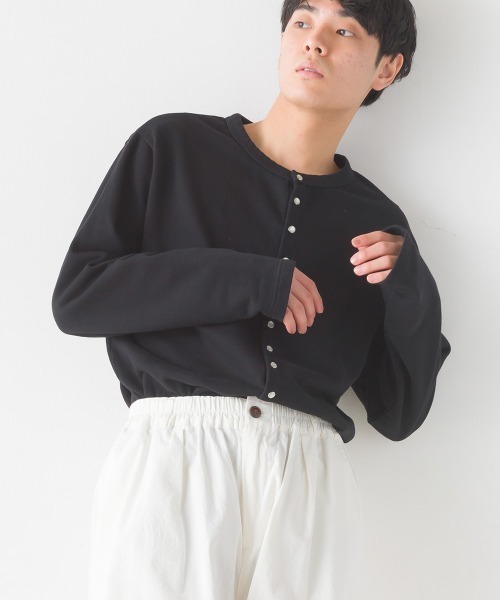 OMNES（オムネス）の「メンズ 裏毛スウェット パールドットカーディガン（カーディガン/ボレロ・メンズ・グレー/ホワイト/ブラック/モカ・LARGE/MEDIUM）」の7枚目の写真