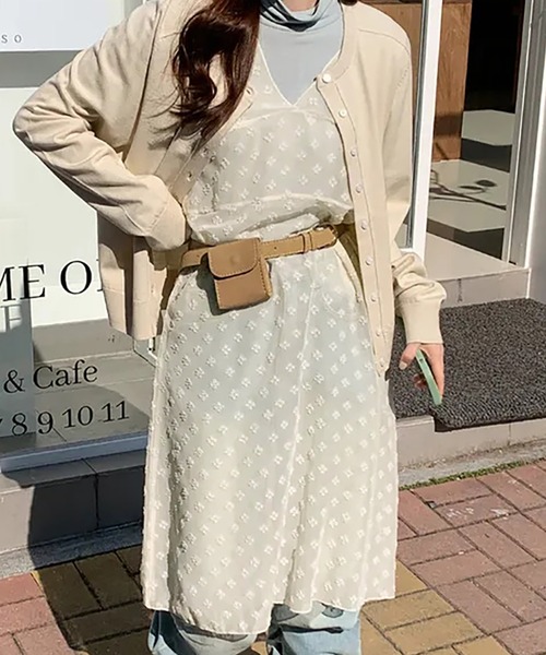 Girly Doll(ガーリードール)の「シアーフラワー刺繍レイヤードワンピース(ワンピース・レディース・ベージュ/ブラック・F)」の17枚目の写真