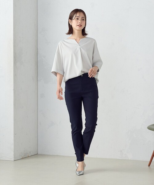 COMME CA MODELS(コムサモデルズ)の「【美しいベーシックパンツ】サマーハイテンションパンツ(その他パンツ・レディース・ネイビー/ベージュ/ブラック/カーキ・XX-SMALL/X-SMALL/SMALL/MEDIUM/LARGE/X-LARGE/XX-LARGE)」の10枚目の写真