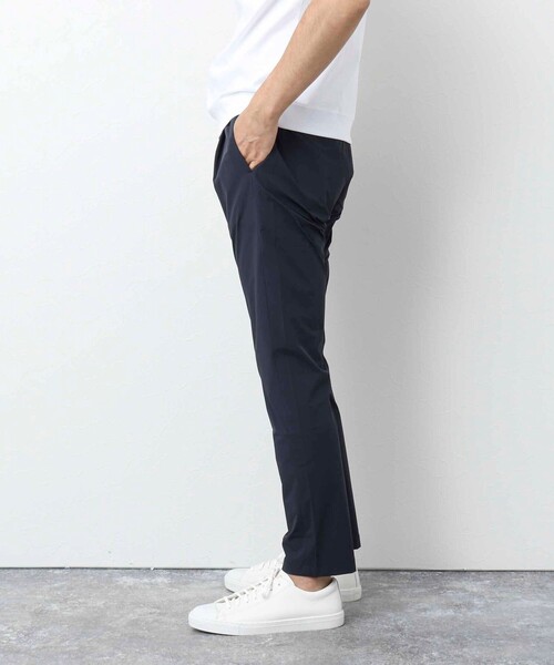 未使用 HERNO LAMINAR ストレッチ ナイロン テーパード パンツ HERNO Laminar ヘルノ ラミナー イージー ナイロンパンツ