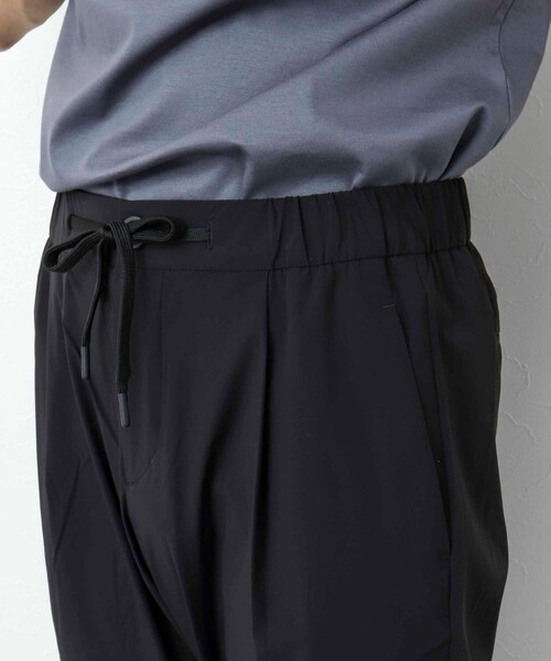 HERNO(ヘルノ)の「【HERNO/ヘルノ】Laminar ストレッチナイロン タックパンツ(その他パンツ・メンズ・ブラック/ネイビー・48/50)」の15枚目の写真