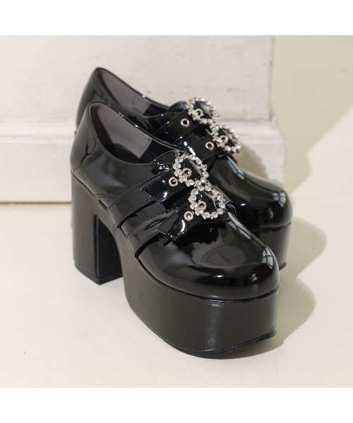 DEMETER(デメテル)の「厚底太ヒール ビジューバックルベルト ローファーパンプス(ローファー・レディース・ブラック・S/M/L/LL)」の2枚目の写真