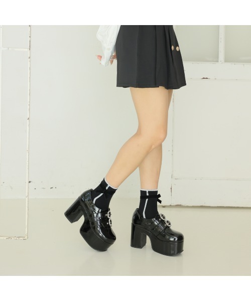 DEMETER(デメテル)の「厚底太ヒール ビジューバックルベルト ローファーパンプス(ローファー・レディース・ブラック・S/M/L/LL)」の15枚目の写真