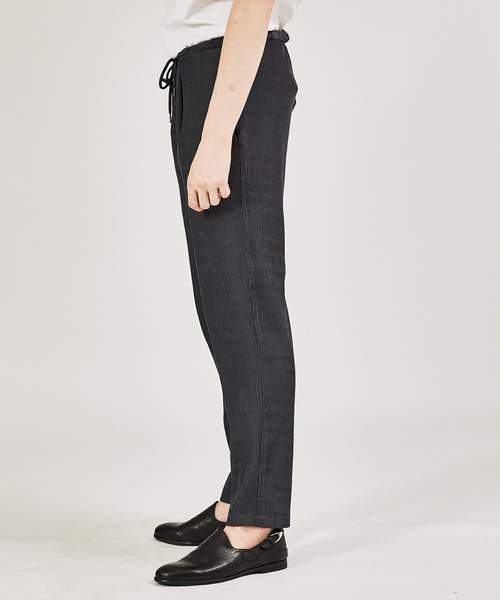 AH ABAHOUSE（エーエイチアバハウス）の「【AH ABAHOUSE / セットアップ対応】楊柳 イージースラックス（スラックス・メンズ・グレイッシュベージュ/ブラック/チャコールグレー/ダークグリーン・46/48）」の7枚目の写真