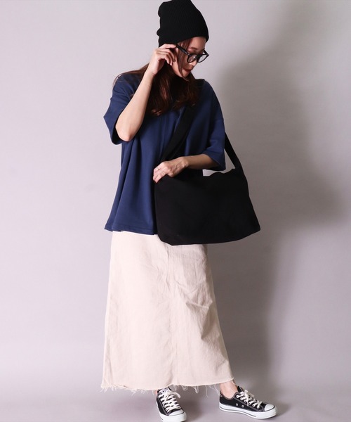 BAYBLO(ベイブロ)の「(CR)【ユニセックス】キャンバス シンプル ショルダーバッグ(ショルダーバッグ・レディース・アイボリー/ダークグレー/ブラック/ライトグレー・ONE SIZE)」の7枚目の写真