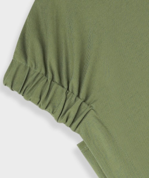 COCOMOMO(ココモモ)の「ギャザースリーブTシャツ コットン100%(Tシャツ/カットソー・レディース・ブラック/ホワイト/グリーン/イエロー・M/L/XL)」の16枚目の写真