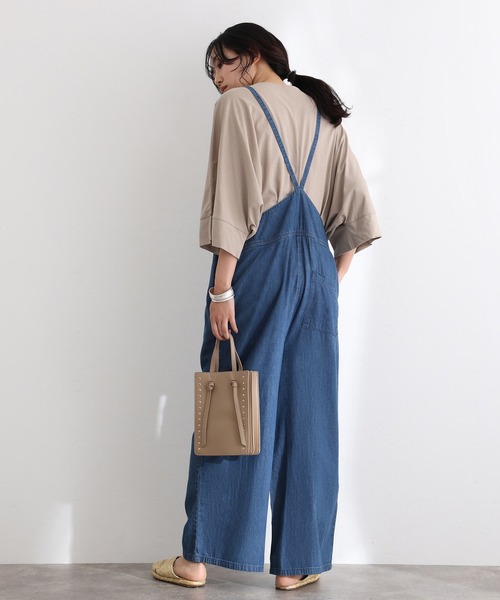 ElegChic(エレグシック)の「ゆったりワイドキャミ オールインワン デニム(つなぎ/オールインワン・レディース・ネイビー/ブルー/ネイビー系・M/XL/4L)」の11枚目の写真