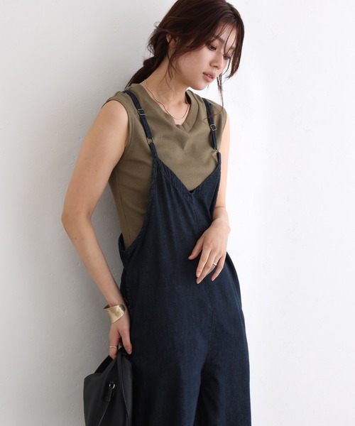 ElegChic(エレグシック)の「ゆったりワイドキャミ オールインワン デニム(つなぎ/オールインワン・レディース・ネイビー/ブルー/ネイビー系・M/XL/4L)」の4枚目の写真