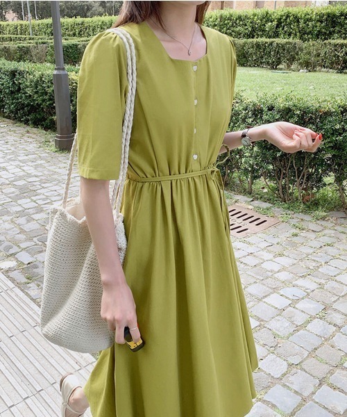 Jayro(ジャイロ)の「ウエストリボンスクエアネックワンピース(ワンピース・レディース・ライトグリーン/サックスブルー/ネイビー/ベージュ・FREE)」の1枚目の写真