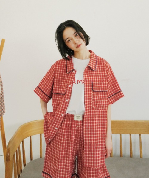 common gull products.(コモンガルプロダクツ)の「おやすみと行ってきますのシャツ、夏(シャツ/ブラウス・レディース・ライトブルー/レッド・MEDIUM/LARGE)」の2枚目の写真