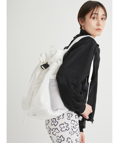 emmi（エミ）の「撥水マルチパーパスバックパック（バックパック/リュック・レディース・ホワイト/ブラック/ライトグレー・FREE）」の4枚目の写真