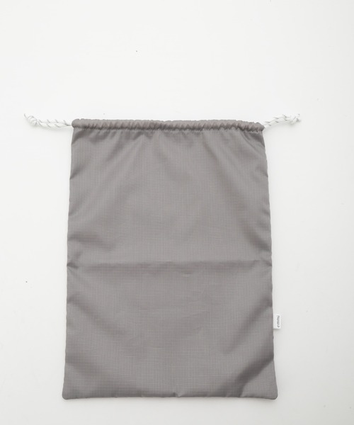 emmi（エミ）の「撥水マルチパーパスバックパック（バックパック/リュック・レディース・ホワイト/ブラック/ライトグレー・FREE）」の13枚目の写真