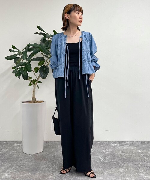 fredy emue(フレディエミュ)の「シャーリングリボンデニムシャツ(シャツ/ブラウス・レディース・サックスブルー/ブルー・38)」の17枚目の写真