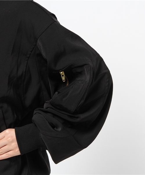 Omekashi（オメカシ）の「【Omekashi】HLリバーシブルブルゾン（ブルゾン・レディース・ブラック/ブルー・ﾌﾘ-）」の7枚目の写真