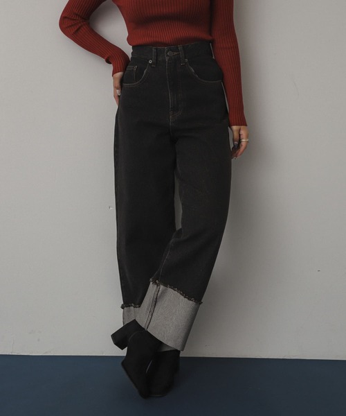SENSE OF PLACE by URBAN RESEARCH（センスオブプレイスバイアーバンリサーチ）の「ターンバックハクワイドデニム（デニムパンツ・レディース・ワンウォッシュ/ブラック・MEDIUM/SMALL）」の2枚目の写真