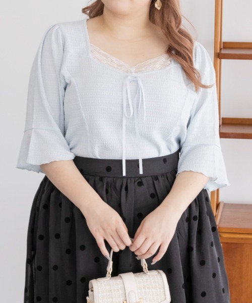 CLETTE(クレット)の「レース使いリボン付きプルオーバー(Tシャツ/カットソー・レディース・ブラック/アイボリー/ブルー・LL/3L/4L)」の3枚目の写真