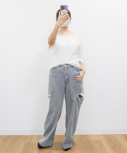 CLETTE(クレット)の「レース使いリボン付きプルオーバー(Tシャツ/カットソー・レディース・ブラック/アイボリー/ブルー・LL/3L/4L)」の4枚目の写真