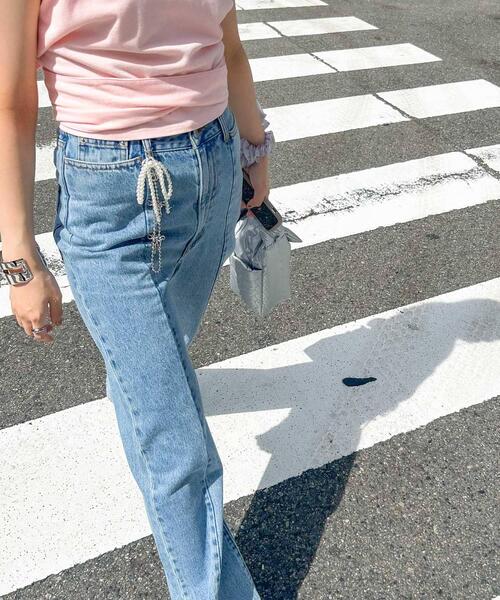 SMELLY(スメリー)の「リボンスニーカーデコチャーム(シューケア用品・レディース・シルバー/アイボリー・-)」の16枚目の写真