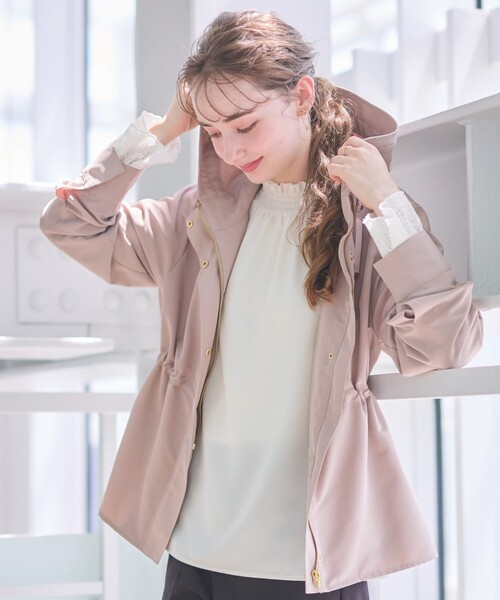 couture brooch(クチュールブローチ)の「◆【オトナ可愛い・体型カバーが叶う】シャーリングネック レース袖チュニック(シャツ/ブラウス・レディース・ライトグレー/アイボリー/ブラック・38/42/36/40)」の17枚目の写真