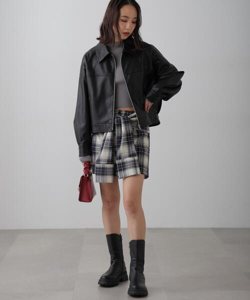 FREE'S MART(フリーズマート)の「◆〈洗える〉マシンウォッシャブルハイネックショート丈ニット(ニット/セーター・レディース・ブラック/グレー/ブルー/ホワイト・FREE)」の18枚目の写真