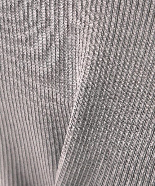 FREE'S MART(フリーズマート)の「◆〈洗える〉マシンウォッシャブルハイネックショート丈ニット(ニット/セーター・レディース・ブラック/グレー/ブルー/ホワイト・FREE)」の21枚目の写真