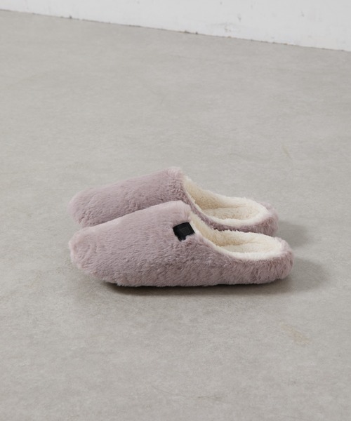 COLONY 2139(コロニートゥーワンスリーナイン)の「フェイクファールームシューズ(ルームシューズ/スリッパ・レディース・チャコールグレー/ライトグレー/ピンクベージュ/サックスブルー・FREE)」の17枚目の写真