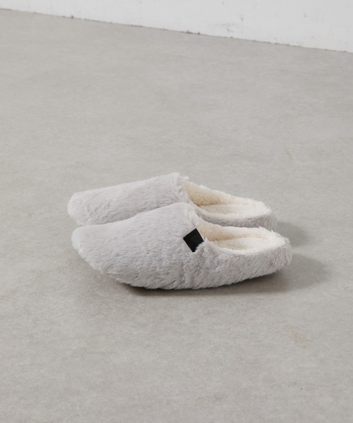 COLONY 2139(コロニートゥーワンスリーナイン)の「フェイクファールームシューズ(ルームシューズ/スリッパ・レディース・チャコールグレー/ライトグレー/ピンクベージュ/サックスブルー・FREE)」の7枚目の写真