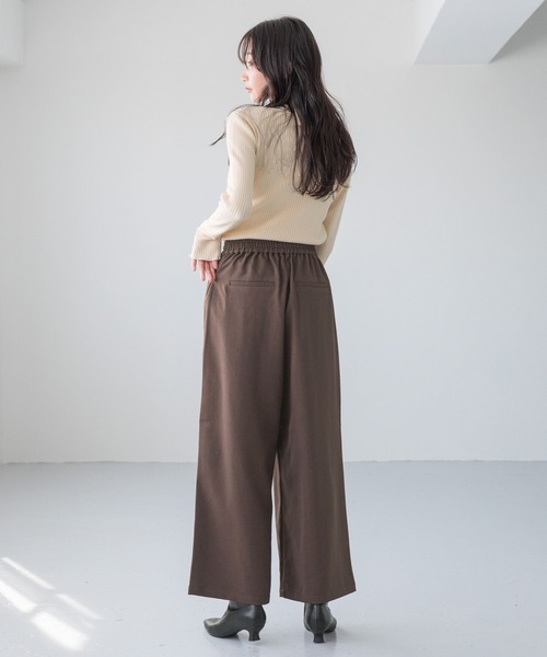 LOWRYS FARM（ローリーズファーム）の「ホルターレイヤーニットＬＳ 150555（ニット/セーター・レディース・ブラック/イエロー/アイボリー・FREE）」の10枚目の写真
