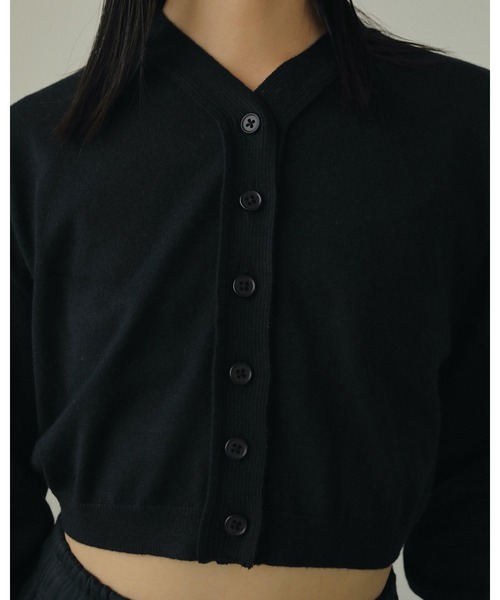 anuke（アンヌーク）の「Short Knit Cardigan（カーディガン