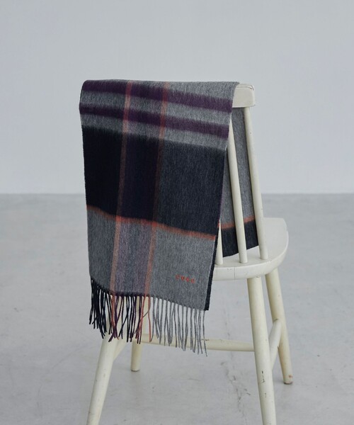 coen（コーエン）の「ワンポイント刺繍ウールチェックマフラー（マフラー・メンズ・グレー/ライトブルー/オレンジ・FREE）」の14枚目の写真