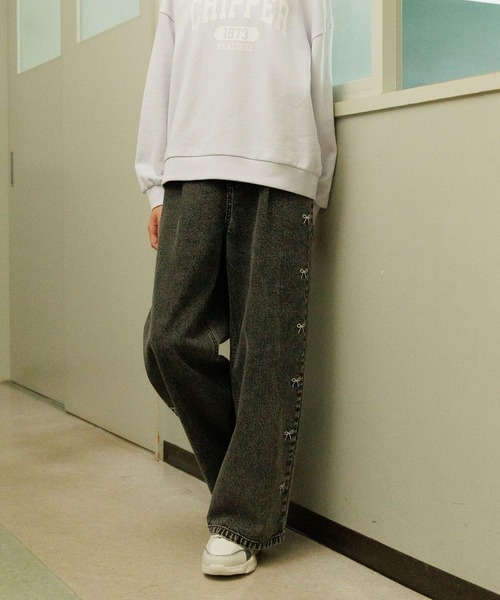 GLOBAL WORK（グローバルワーク）の「GOODデニムワイドアソート/147408（デニムパンツ・キッズ・ブラック系1/ブルー系4/ブルー系5/ブルー系2/ブラック系2/ブルー系1/ブラック系3/ブルー系3/ブルー系6/ブラック系4/ブルー系7/アイボリー/ブラック系9/ブルー系・130cm/140cm/150cm/160cm）」の19枚目の写真