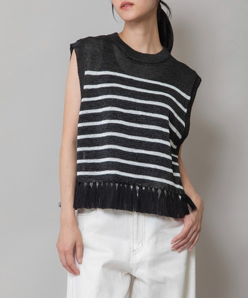 新品　タグつき　定価2万以上　ミューニック　サロペット　黒 kandakikou_kanda03