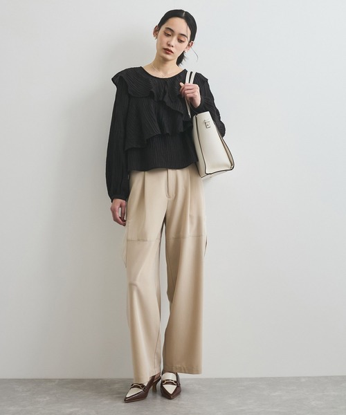 VIS（ビス）の「【洗える】ラッフルカラーブラウス（シャツ/ブラウス・レディース・ライトグリーン/オフホワイト/ブラック・FREE）」の10枚目の写真