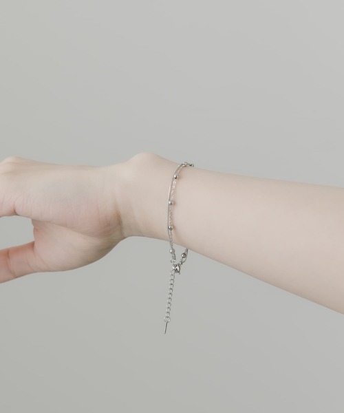 SMELLY（スメリー）の「ステンレスボールダブルチェーンブレスレット（ブレスレット・レディース・シルバー・-）」の2枚目の写真