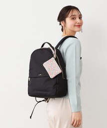 【4L収納/クッションポケット/ポーチ付き】多機能バックパック