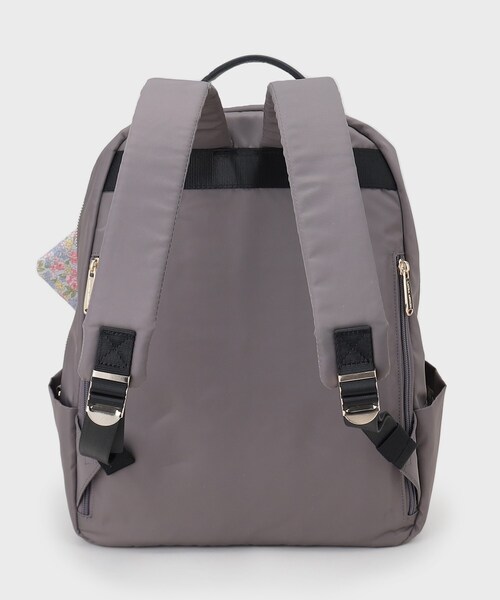 LAURA ASHLEY(ローラアシュレイ)の「【4L収納/クッションポケット/ポーチ付き】多機能バックパック(バックパック/リュック・レディース・ベージュ/ブラック/グレー・00)」の12枚目の写真