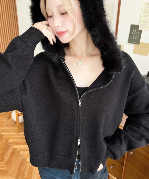 ボリュームファーフードジップアップニットパーカー（パーカー